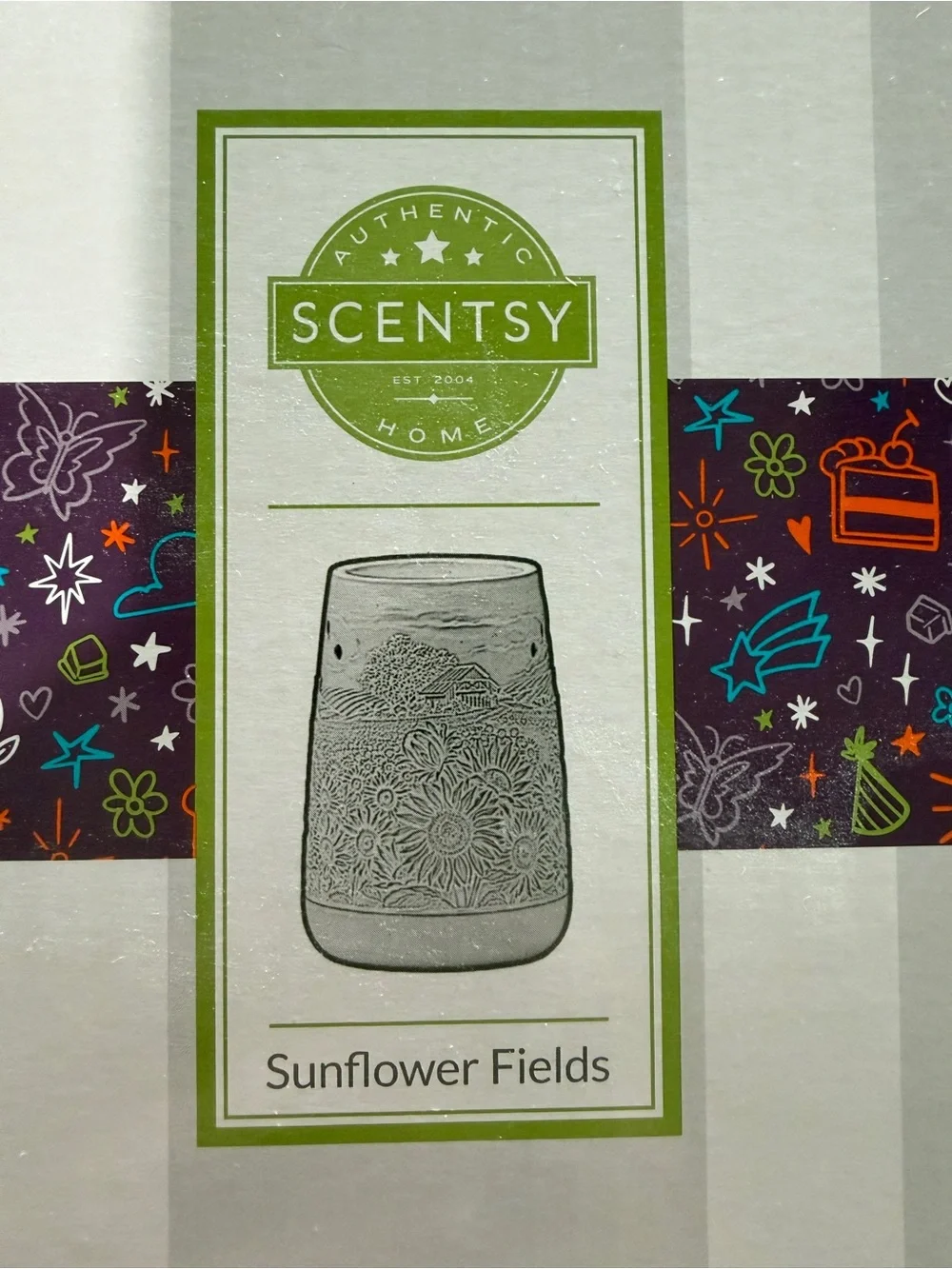 Scentsy Sunflower Barn Porcelain Warmer